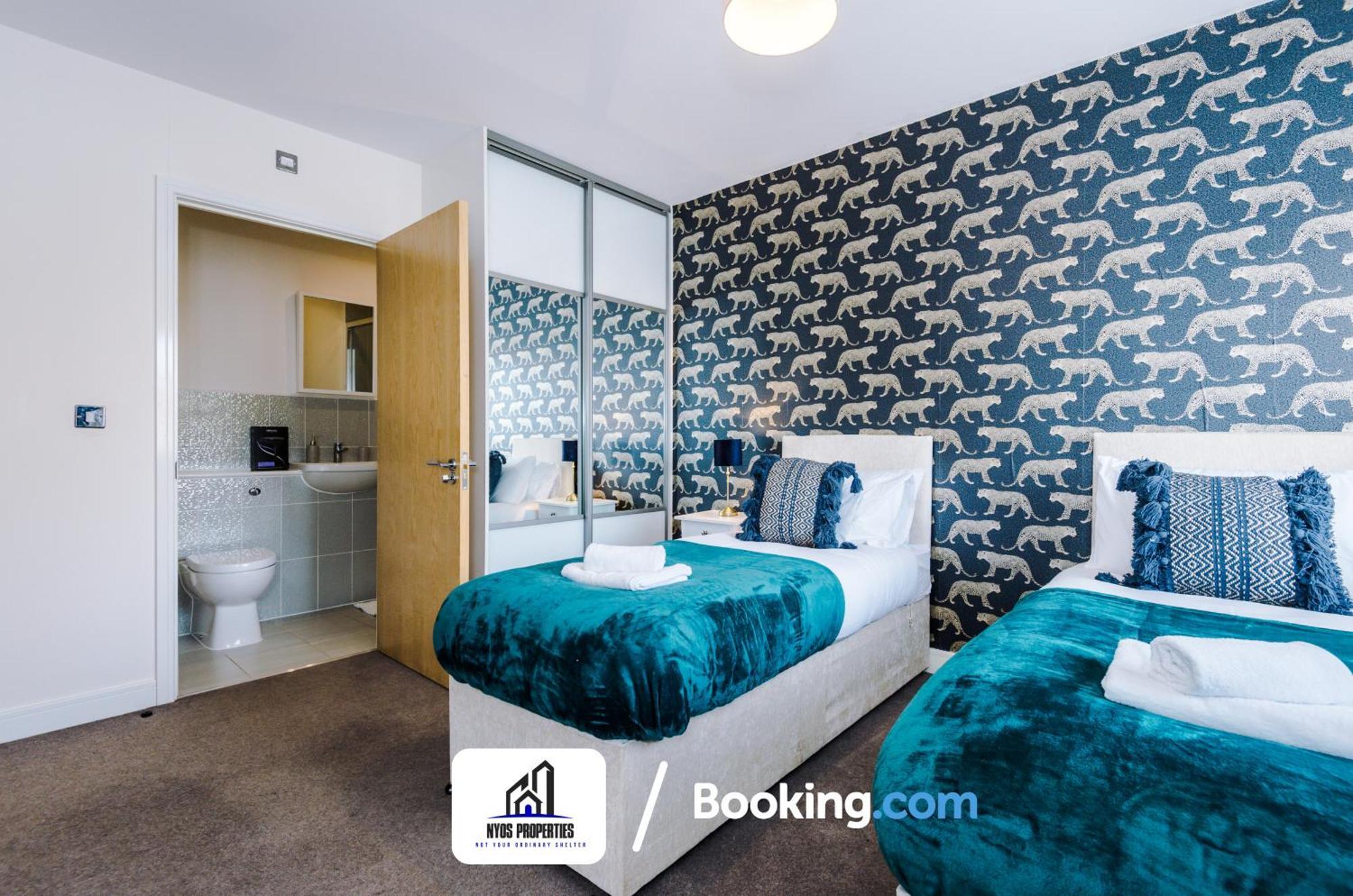 3 Bedroom House By Nyos Properties Short Lets & Serviced Accommodation Manchester With Parking 외부 사진